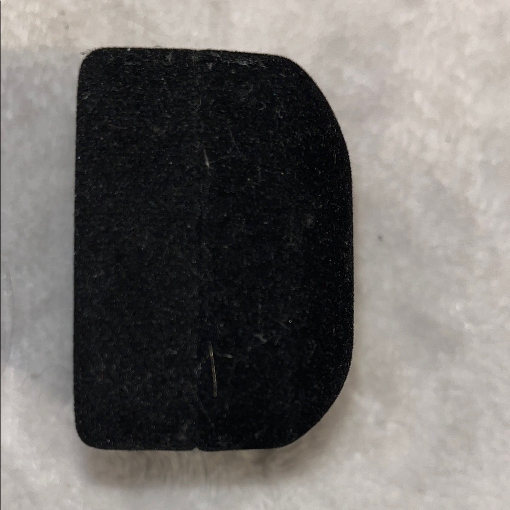 Kay Jewelers Black Velvet Ring Box with Cream Satin Interior and Gold Logo - Picture 7 of 8